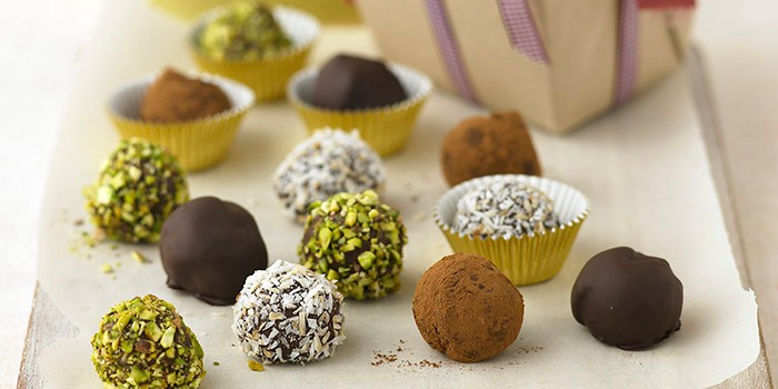 4._easy_chocolate_truffles-eeff14d