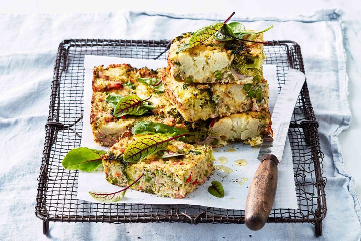 broccoli-bacon-and-quinoa-fritter-slice-141080-2