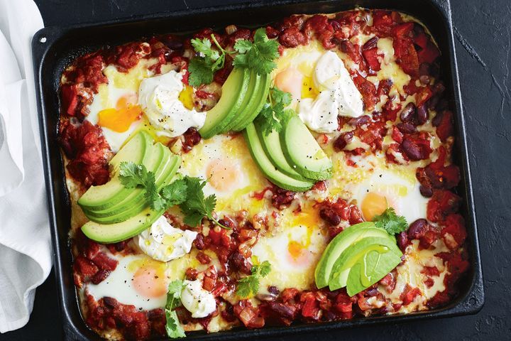 mexican-tray-bake-with-eggs-137897-1