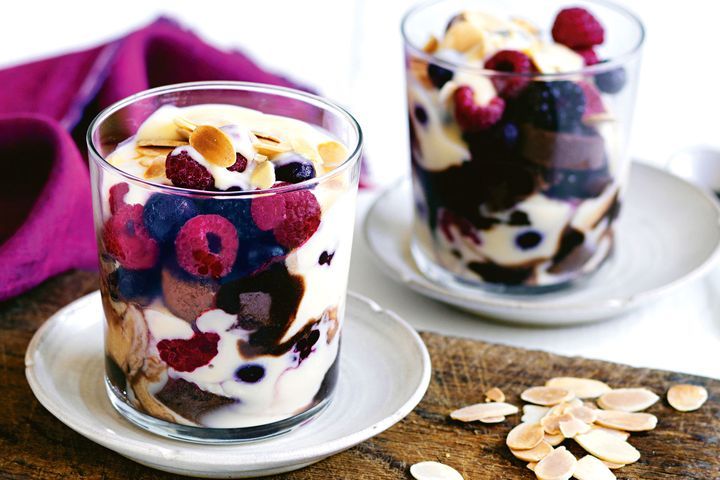 mini-chocolate-berry-trifles_1980x1320-128741-1