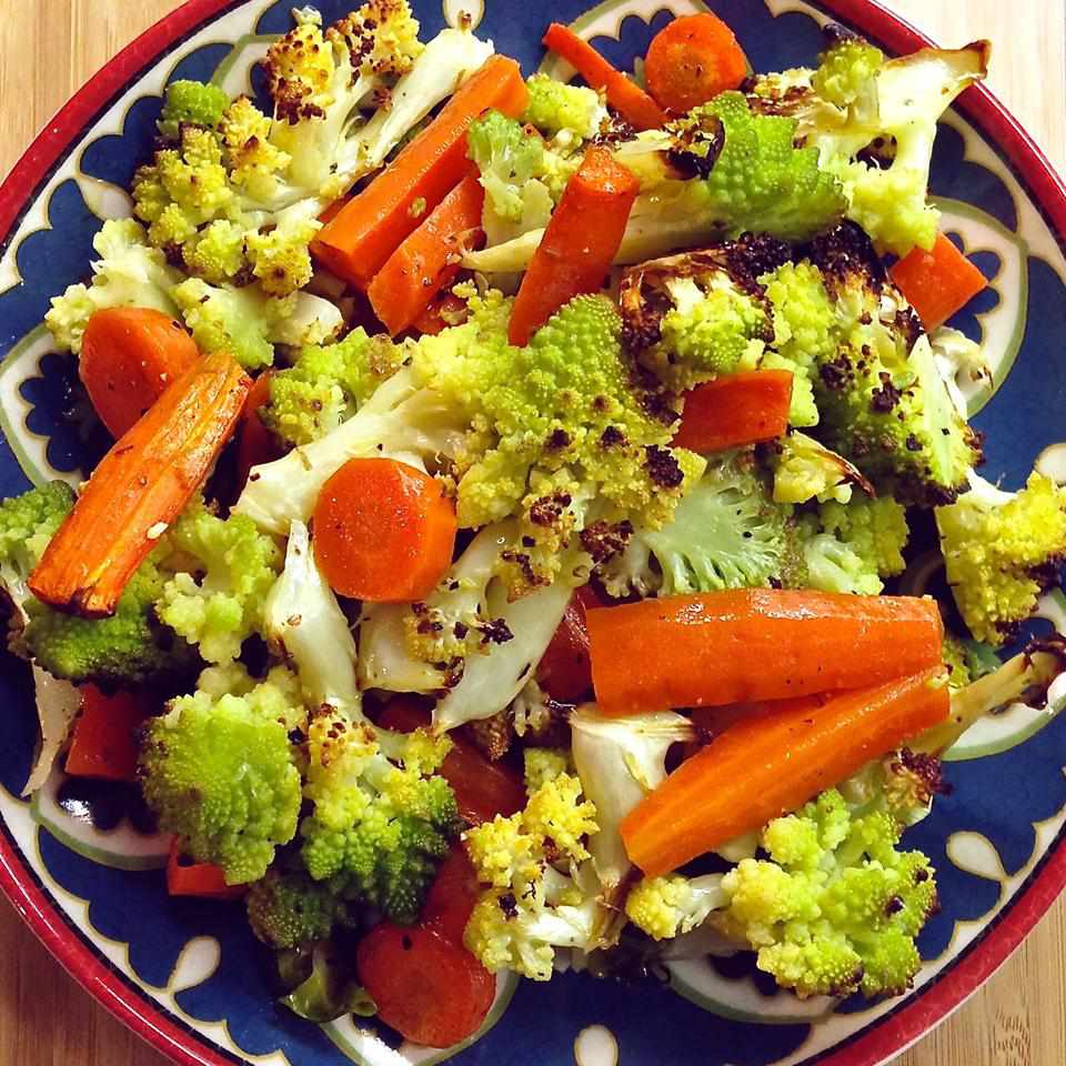 Roasted Carrots and Cauliflower with Thyme Recipe