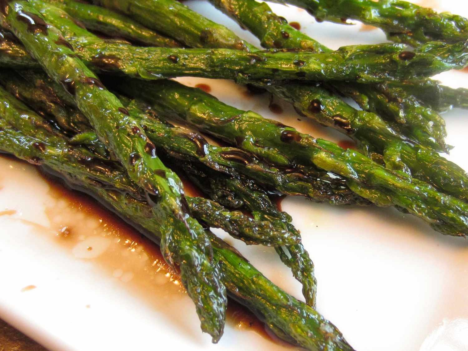 Roasted Asparagus with Balsamic Vinegar Recipe