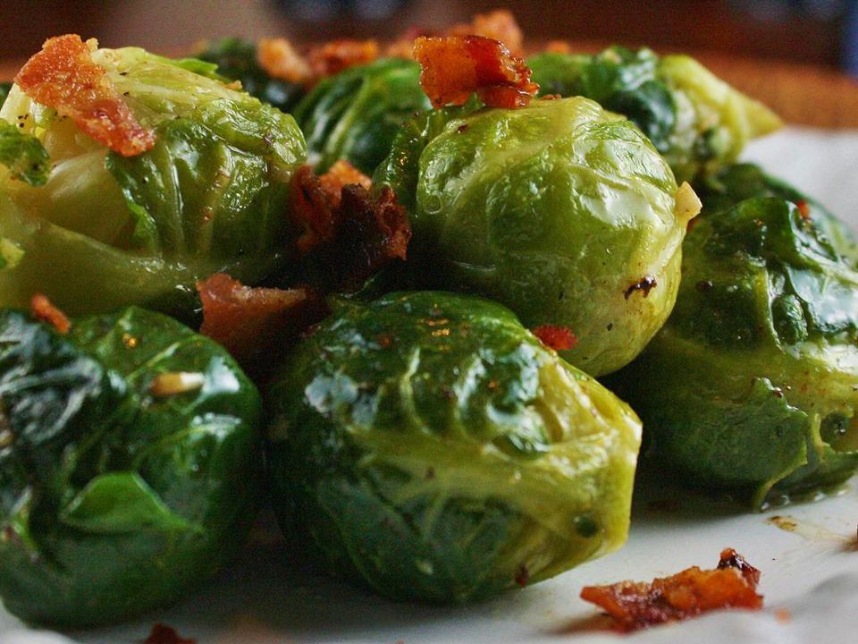 Garlic Brussels Sprouts with Crispy Bacon Recipe