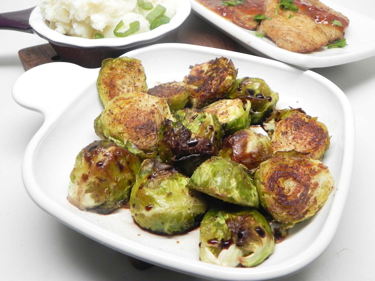 Oven-Roasted Brussels Sprouts with Garlic Recipe