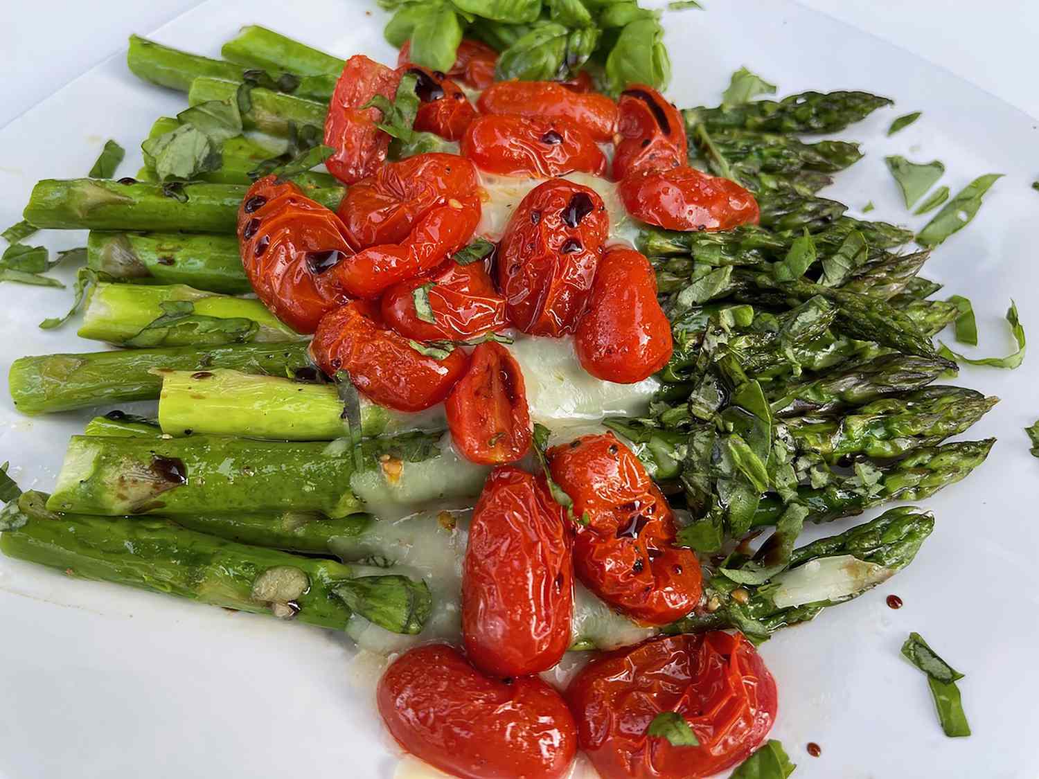 Caprese Roasted Asparagus Recipe