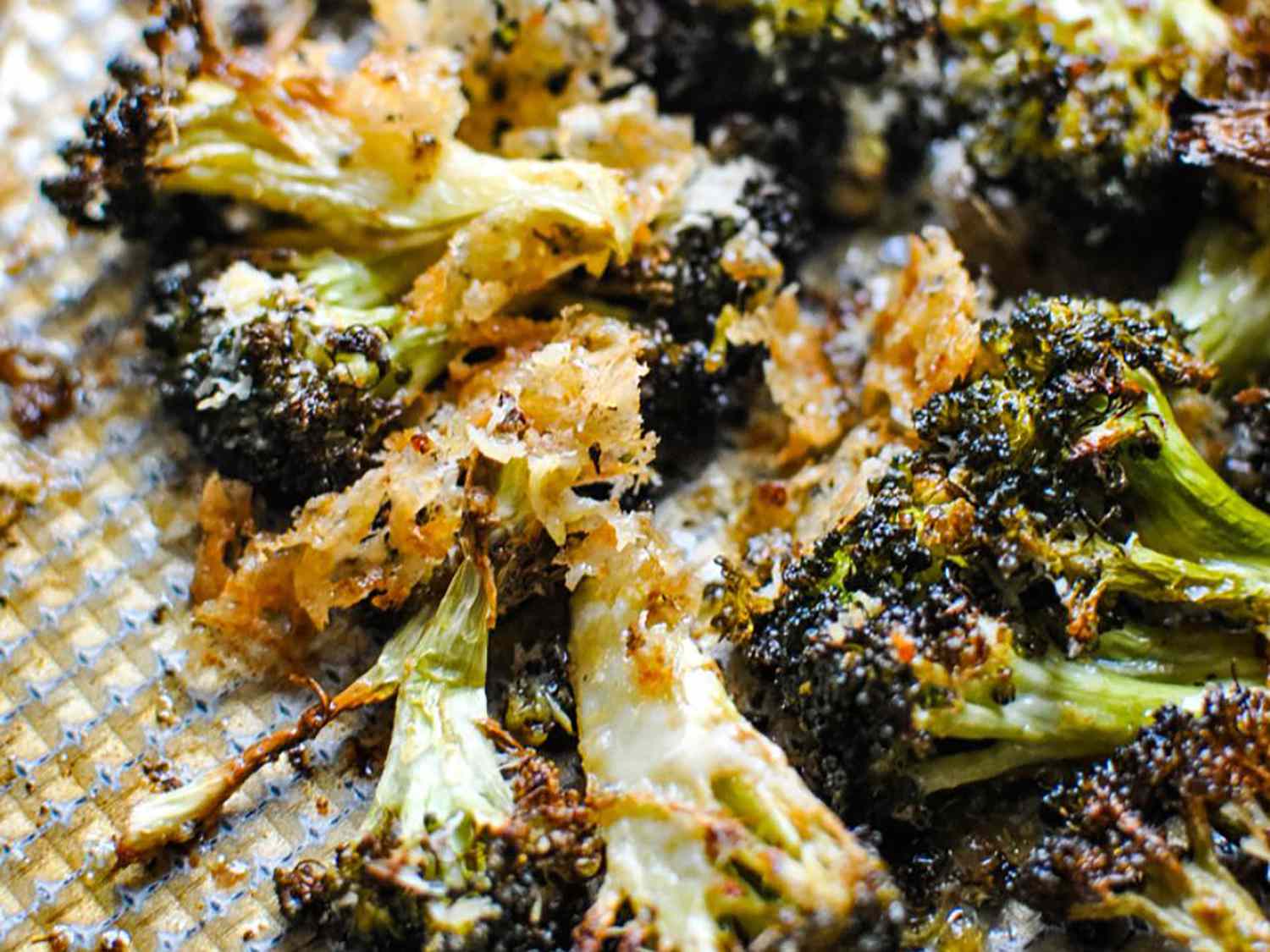 Lemon Parmesan Roasted Broccoli