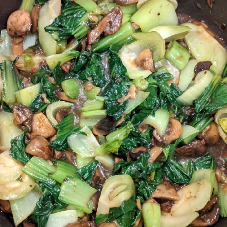 Chinese-Style Baby Bok Choy with Mushroom Sauce Recipe