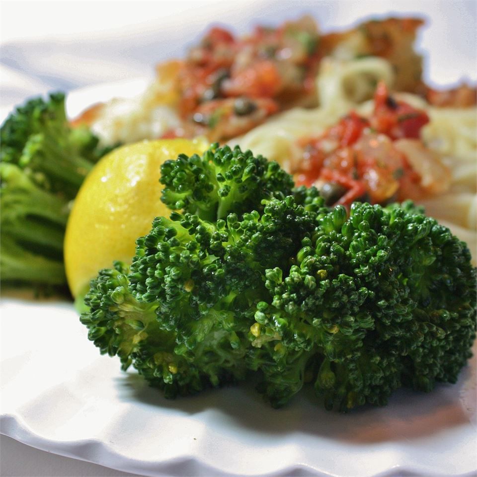 Easy Lemon and Garlic Broccoli Recipe