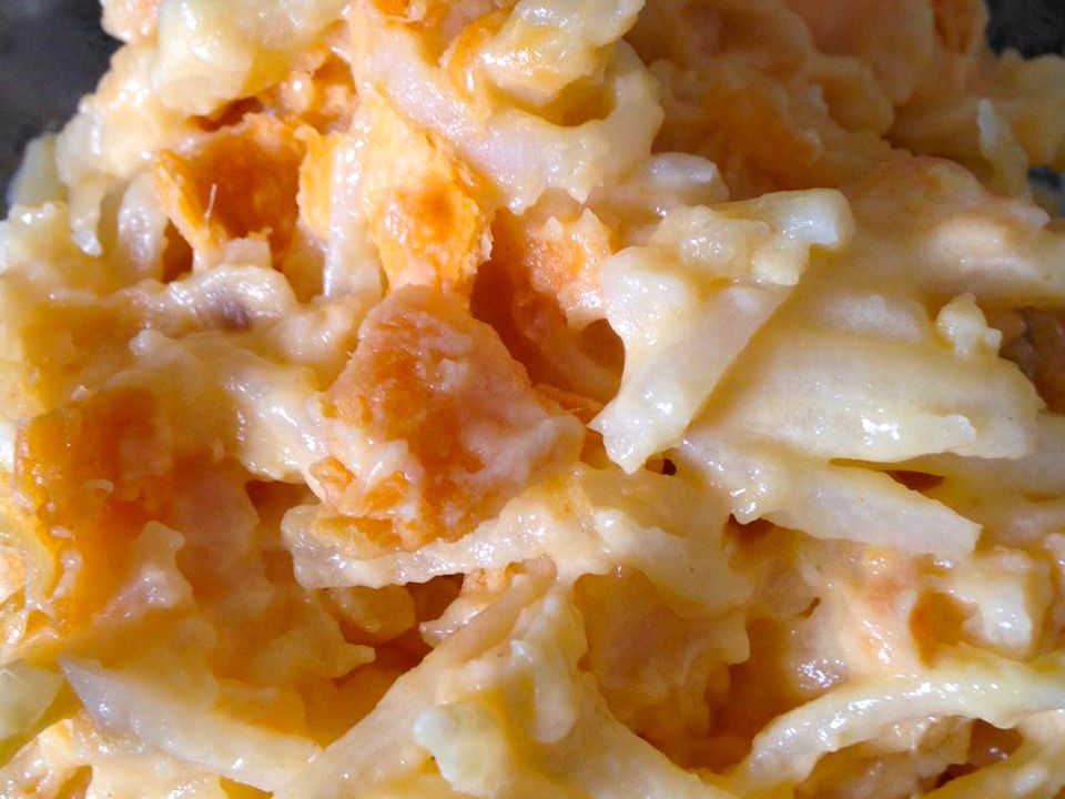 Easy Slow Cooker Cheesy Potatoes Recipe