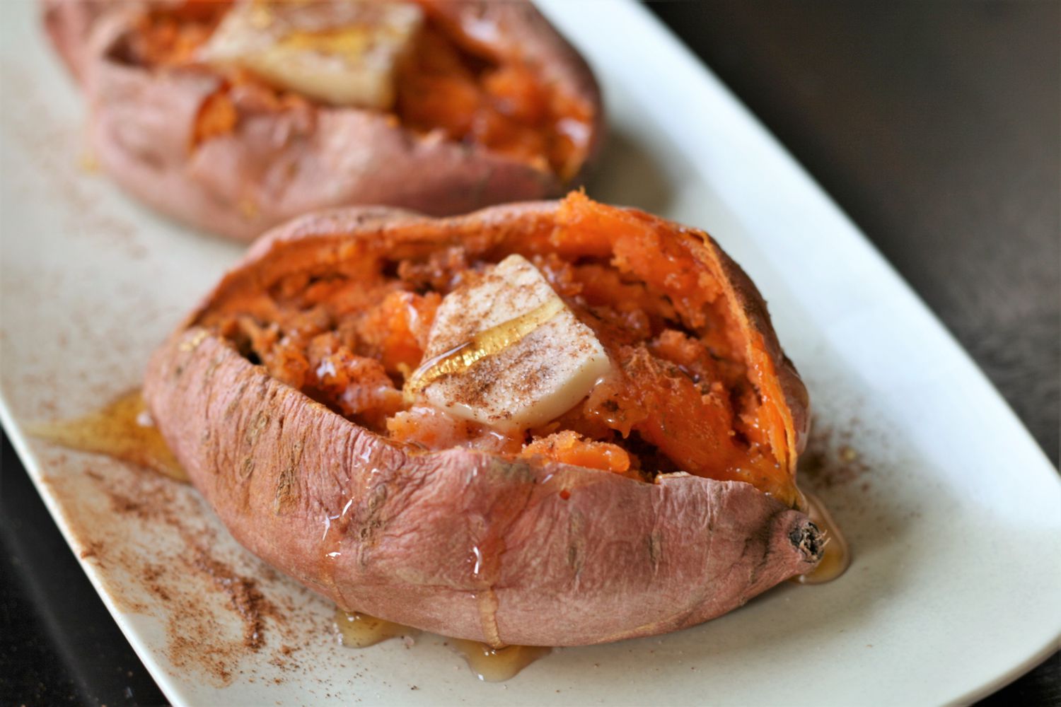 Baked Sweet Potatoes in the Microwave