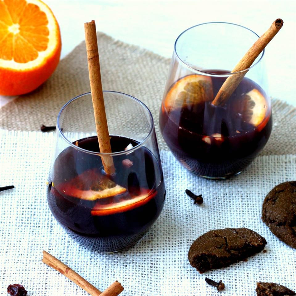 Old-Fashioned Swedish Glögg Recipe