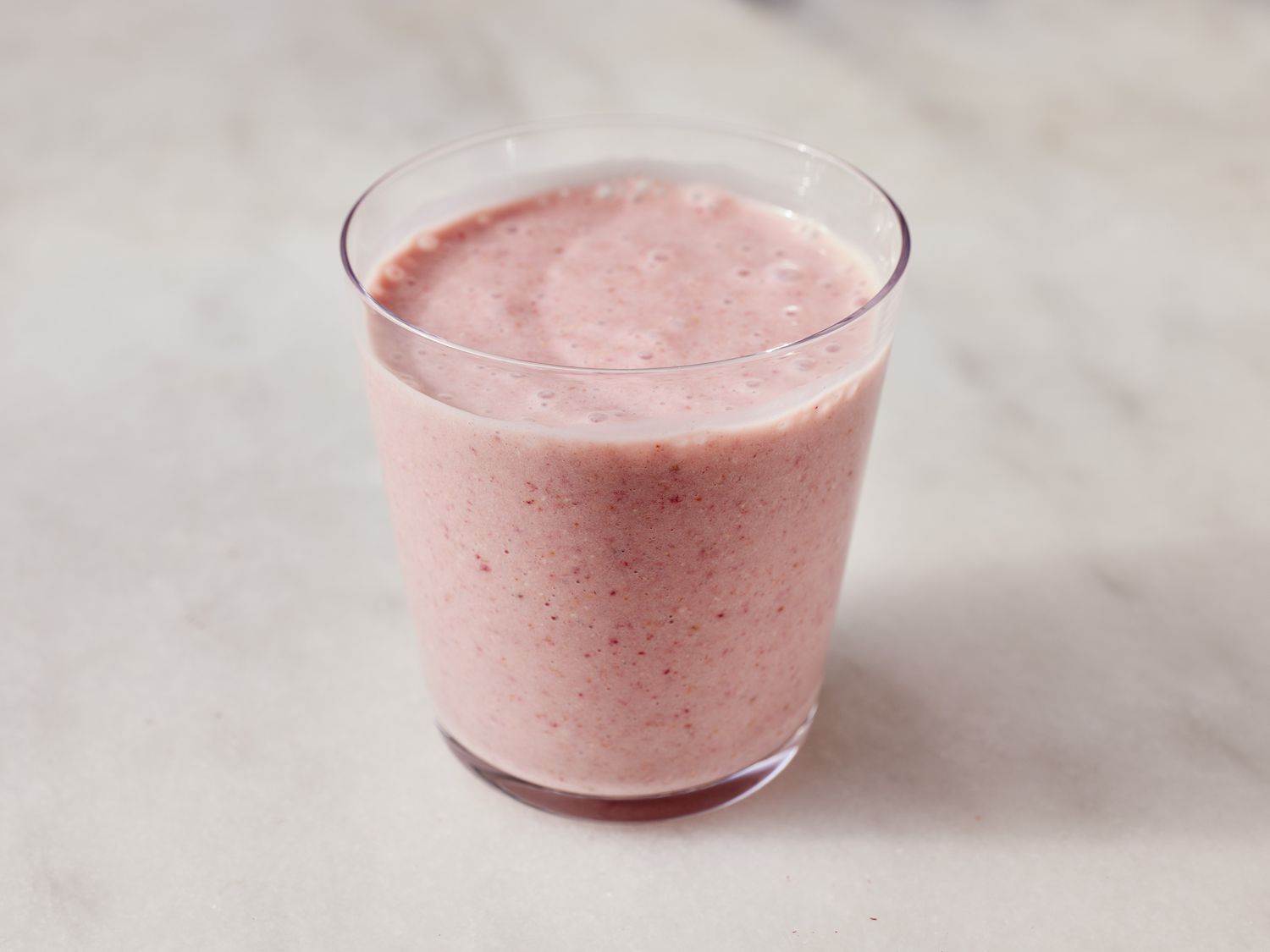 Strawberry Oatmeal Breakfast Smoothie Recipe