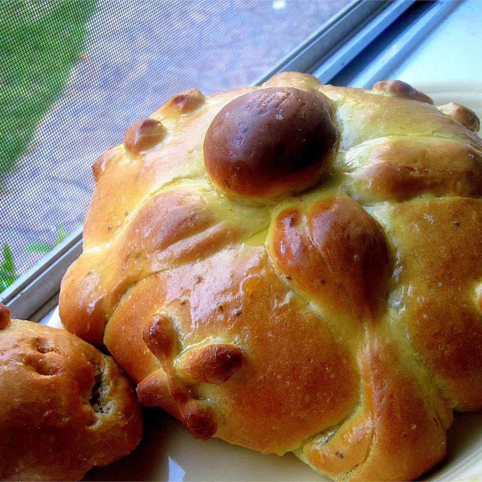 Pan de Muertos (Mexican Bread of the Dead) Recipe