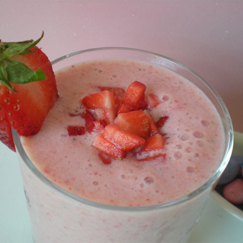 Strawberry Lassi Recipe