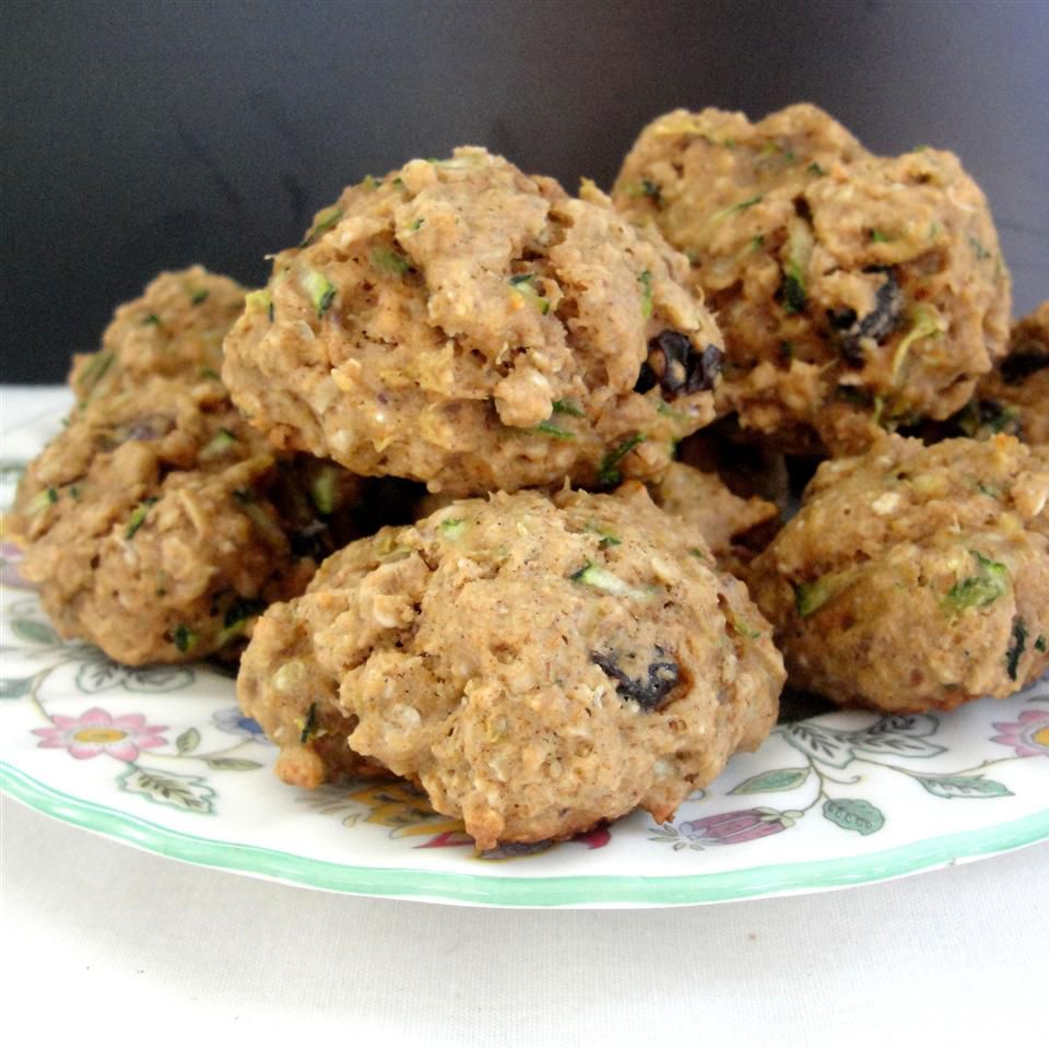 Spicy Zucchini Oatmeal Cookies Recipe