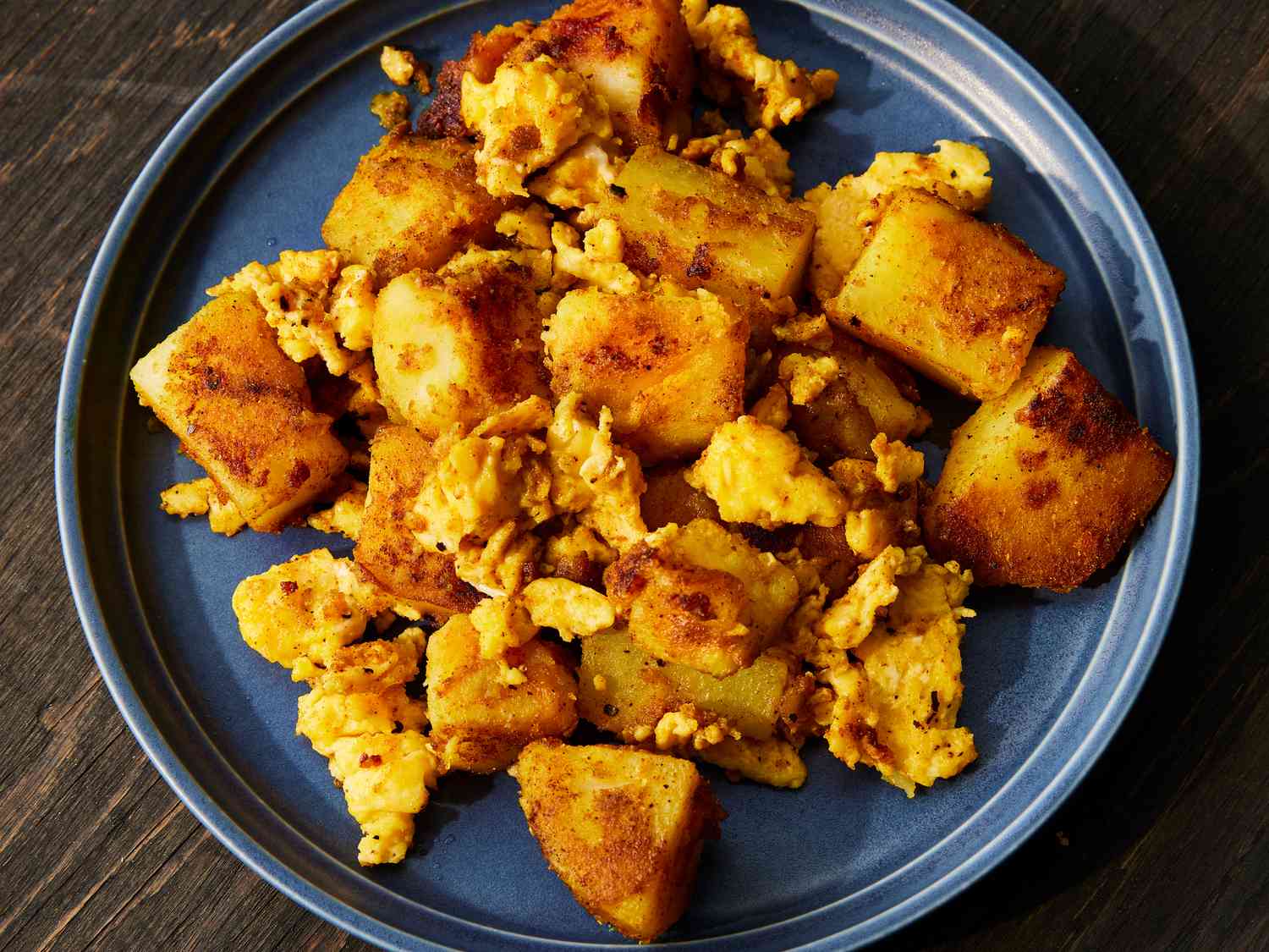 Spicy Potatoes and Scrambled Eggs Recipe