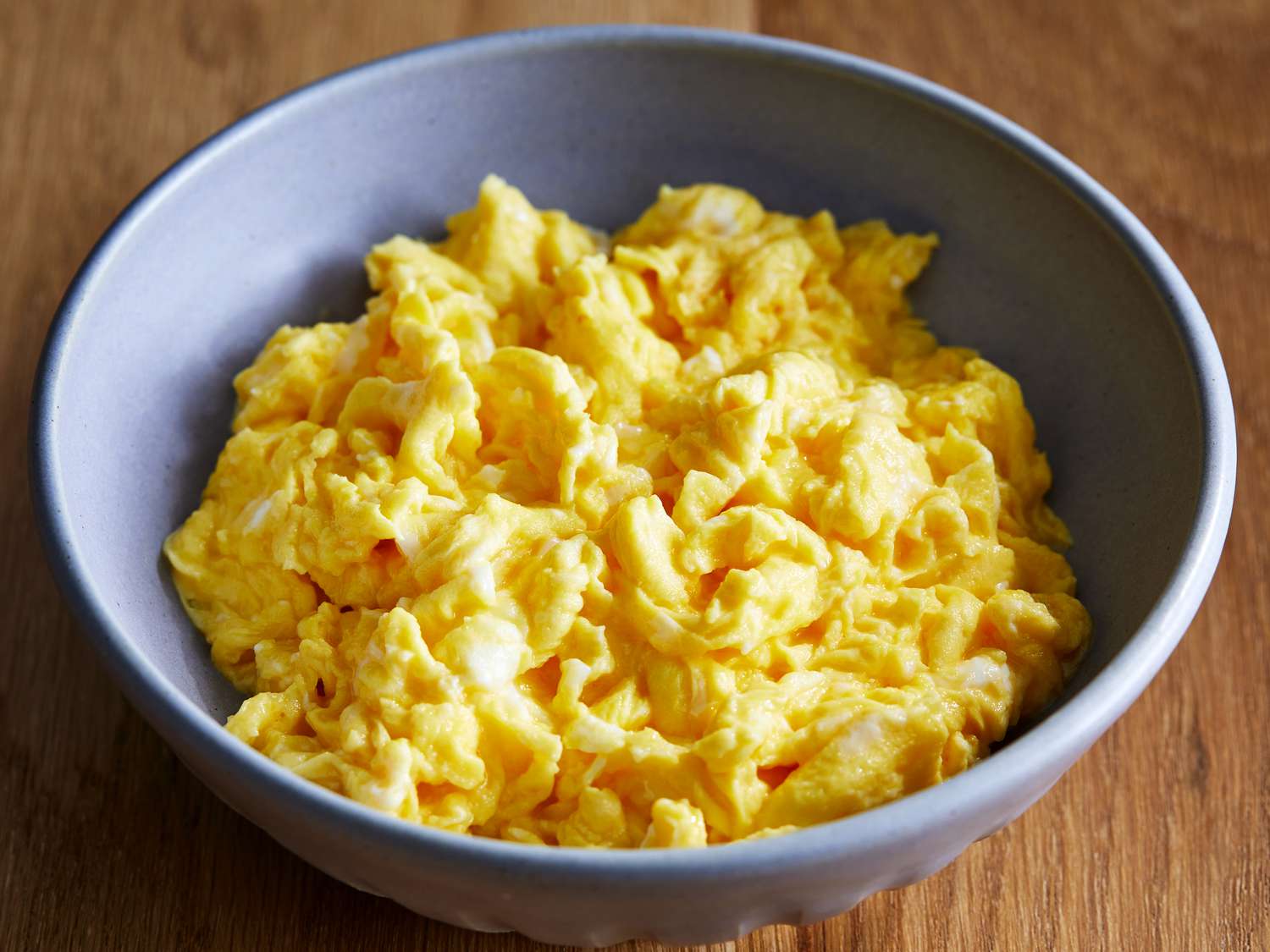 Fluffy Microwave Scrambled Eggs Recipe