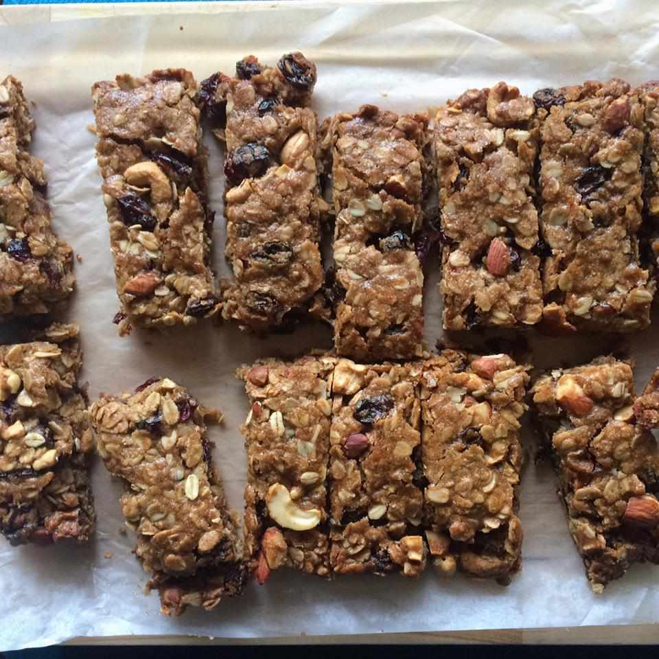 Gingerbread Granola Bars Recipe