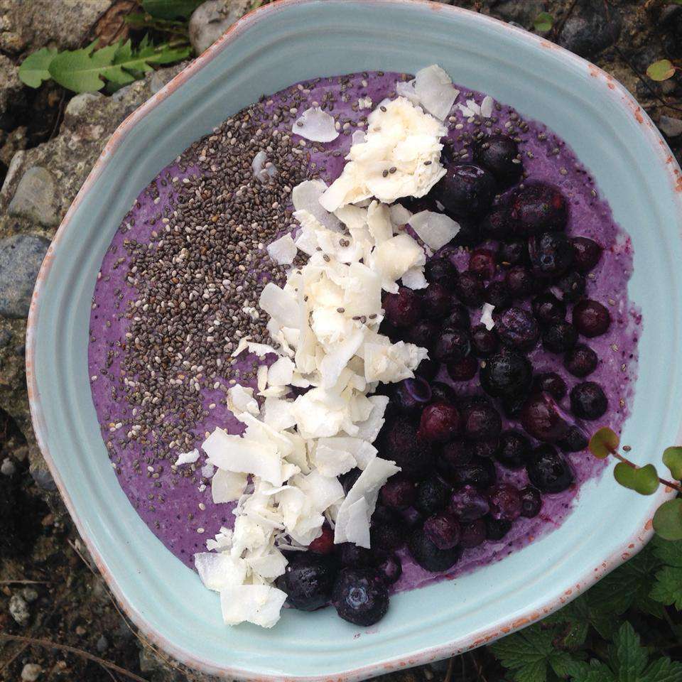 Overnight Oats Blueberry Smoothie Bowl Recipe