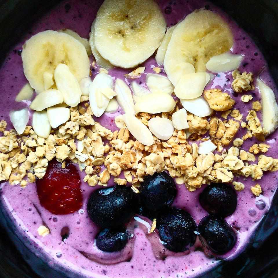 Backyard Berry Bowl Recipe