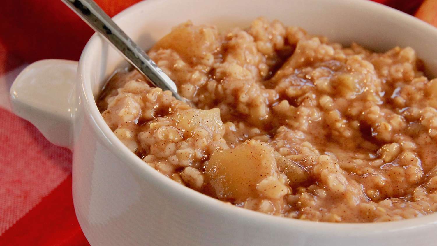 Instant Pot Apple Pie Steel-Cut Oats Recipe