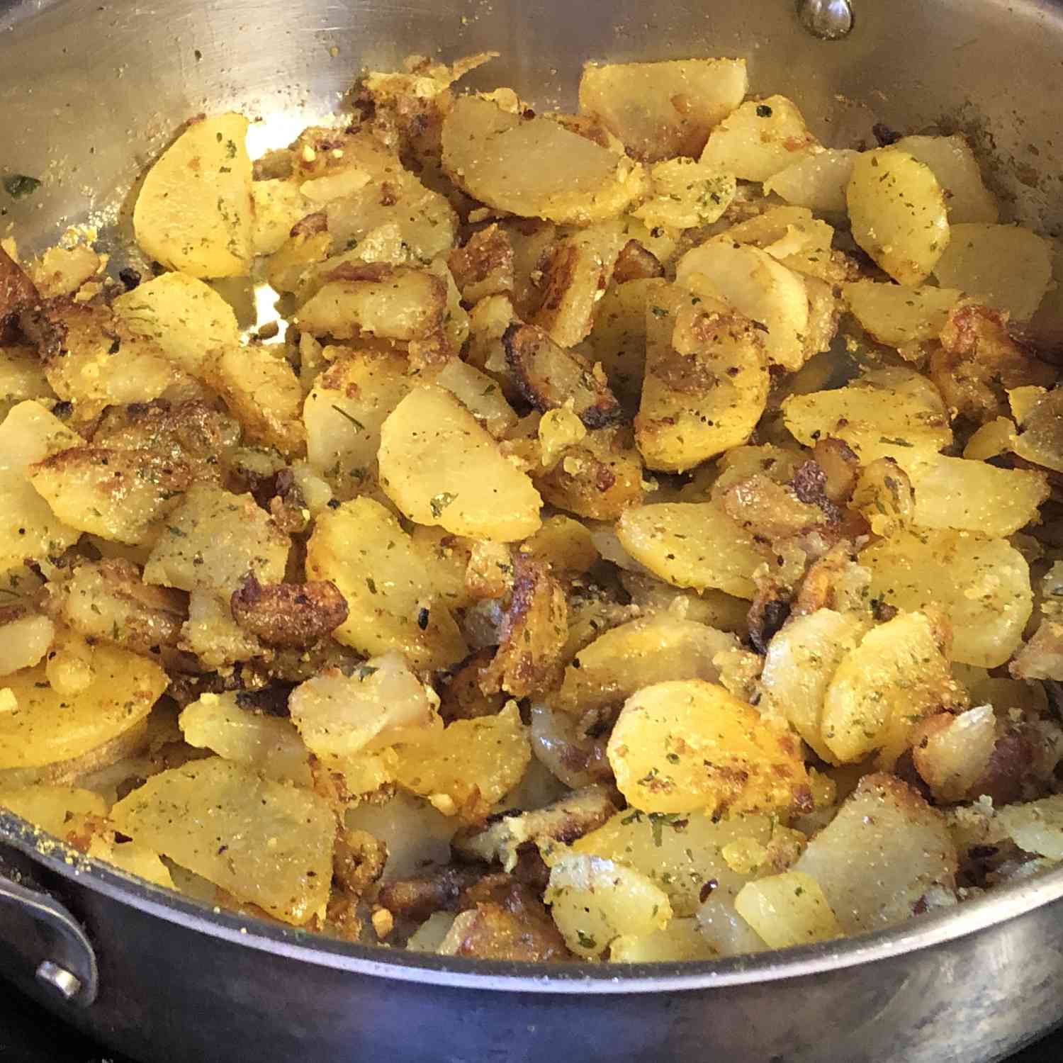 Steve's Famous Garlic Home Fries Recipe