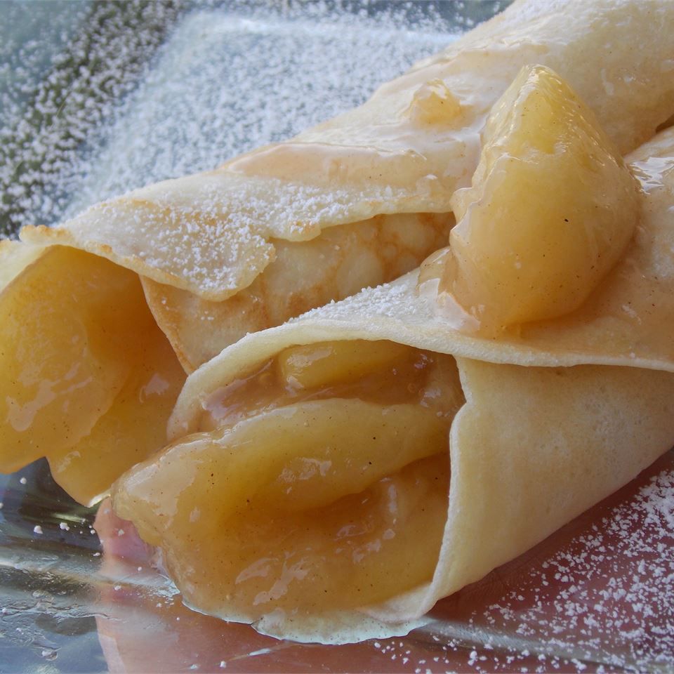 Yummy Apple Cinnamon Crepes Recipe