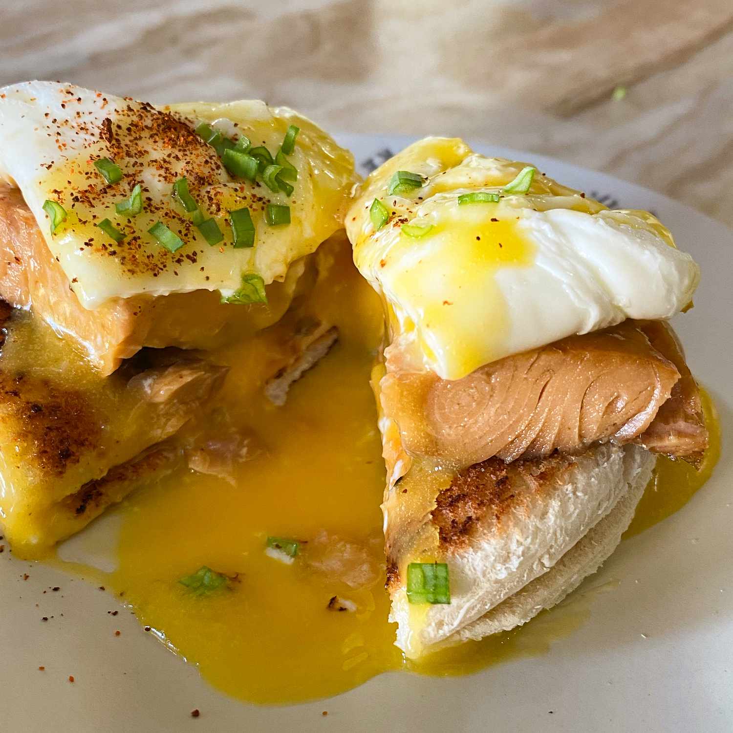 Eggs Benedict with Salmon Recipe