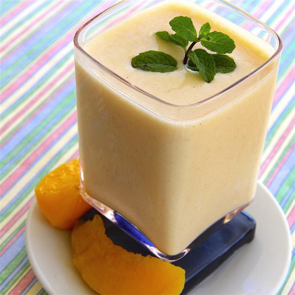 Peach Banana Smoothie Recipe