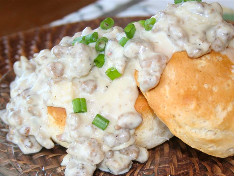 Italian Sausage Gravy and Biscuits Recipe