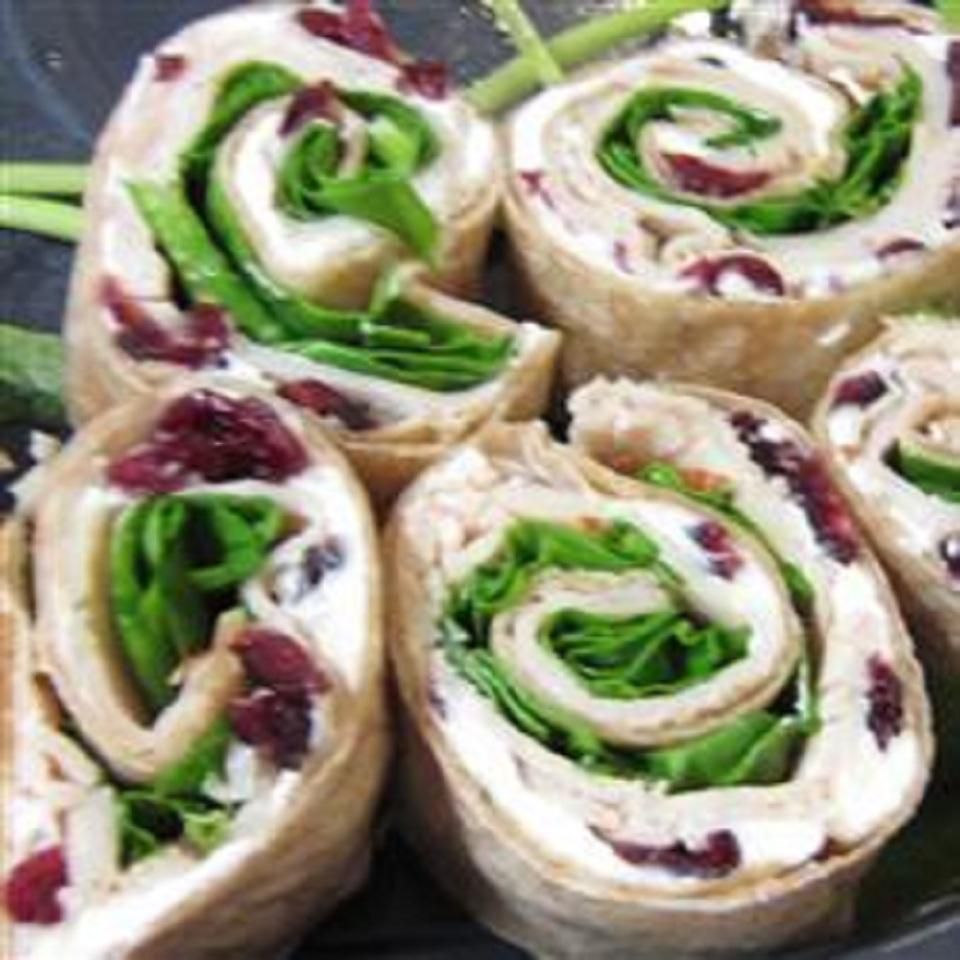 Turkey, Cranberry, and Spinach Roll-Ups Recipe