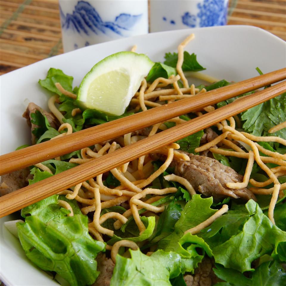 Cao Lầu (Vietnamese Noodle Bowl) Recipe