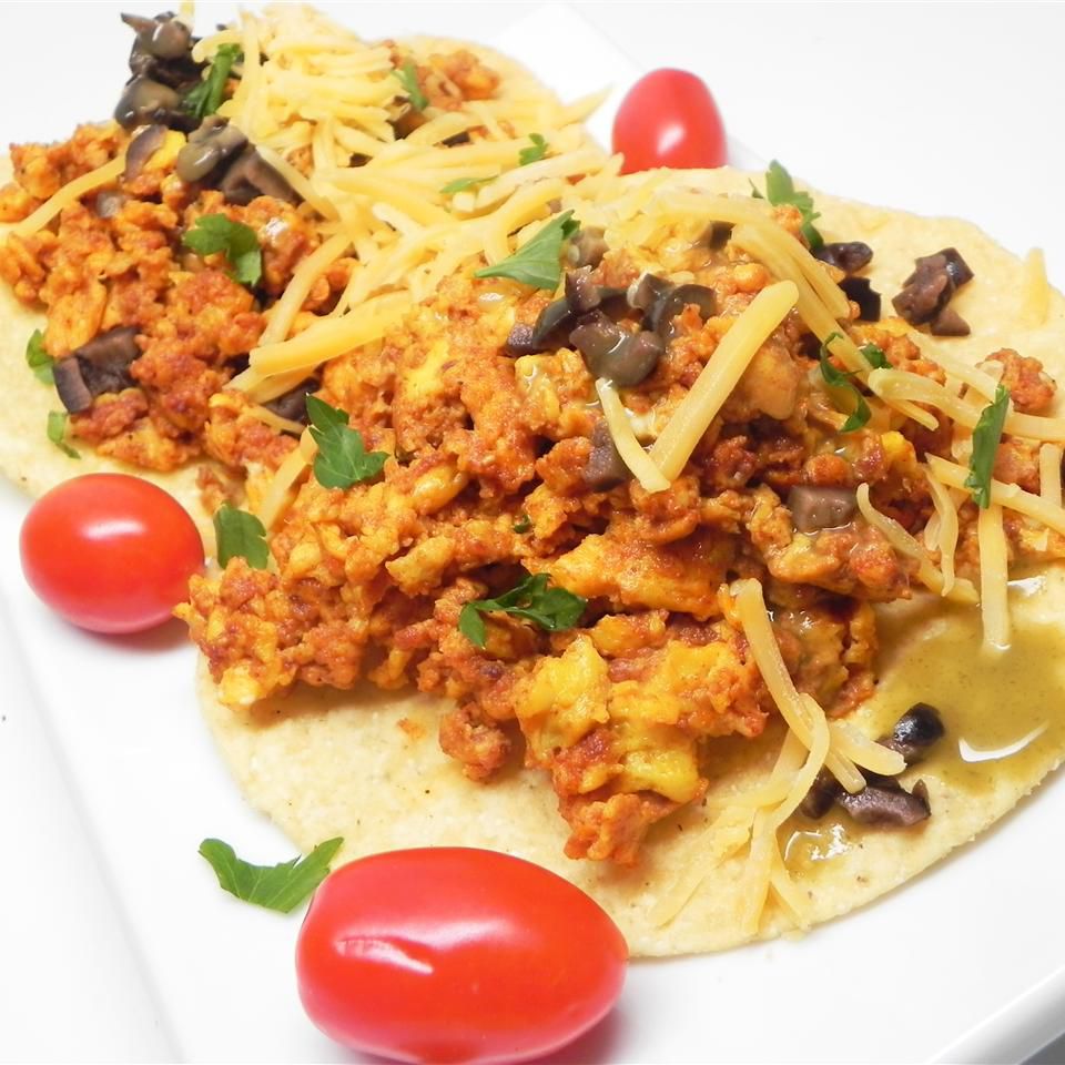 Chorizo con Huevos (Spicy Mexican Sausage with Eggs) Recipe