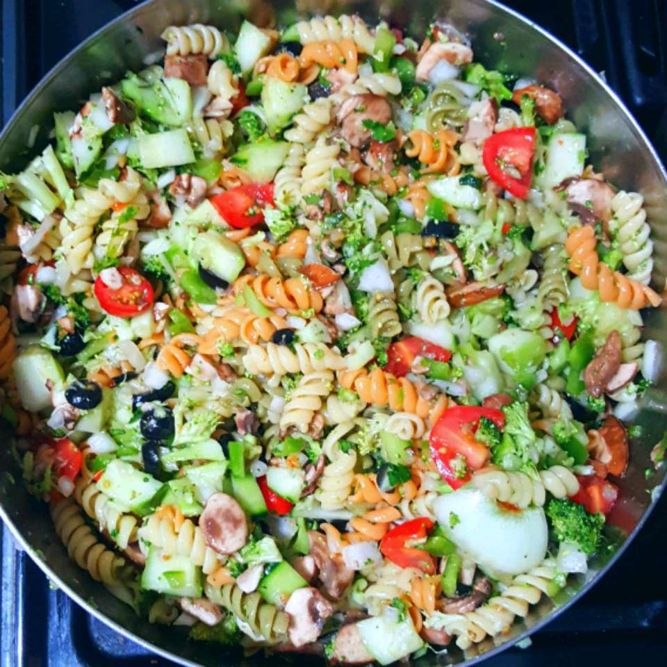 Rainbow Rotini Salad Recipe