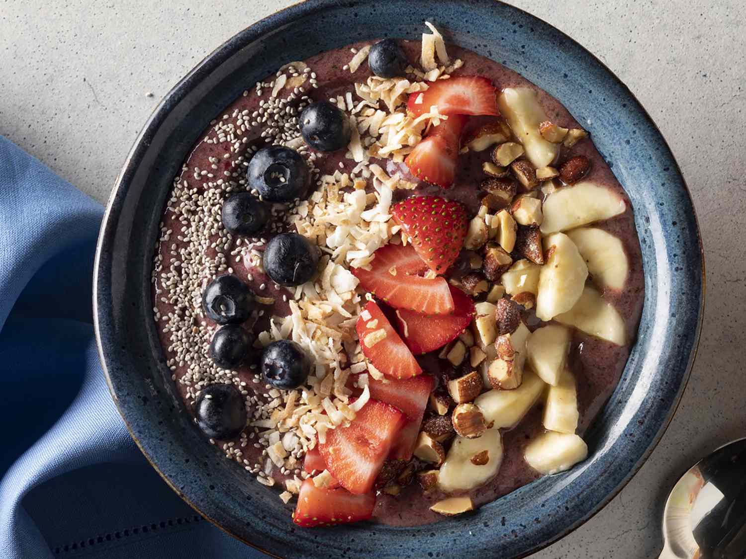 Berry Banana Smoothie Bowl Recipe