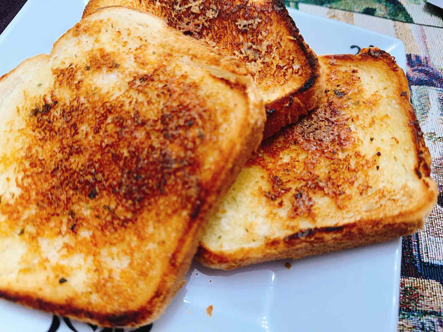 Copycat Sizzler Cheese Toast Recipe