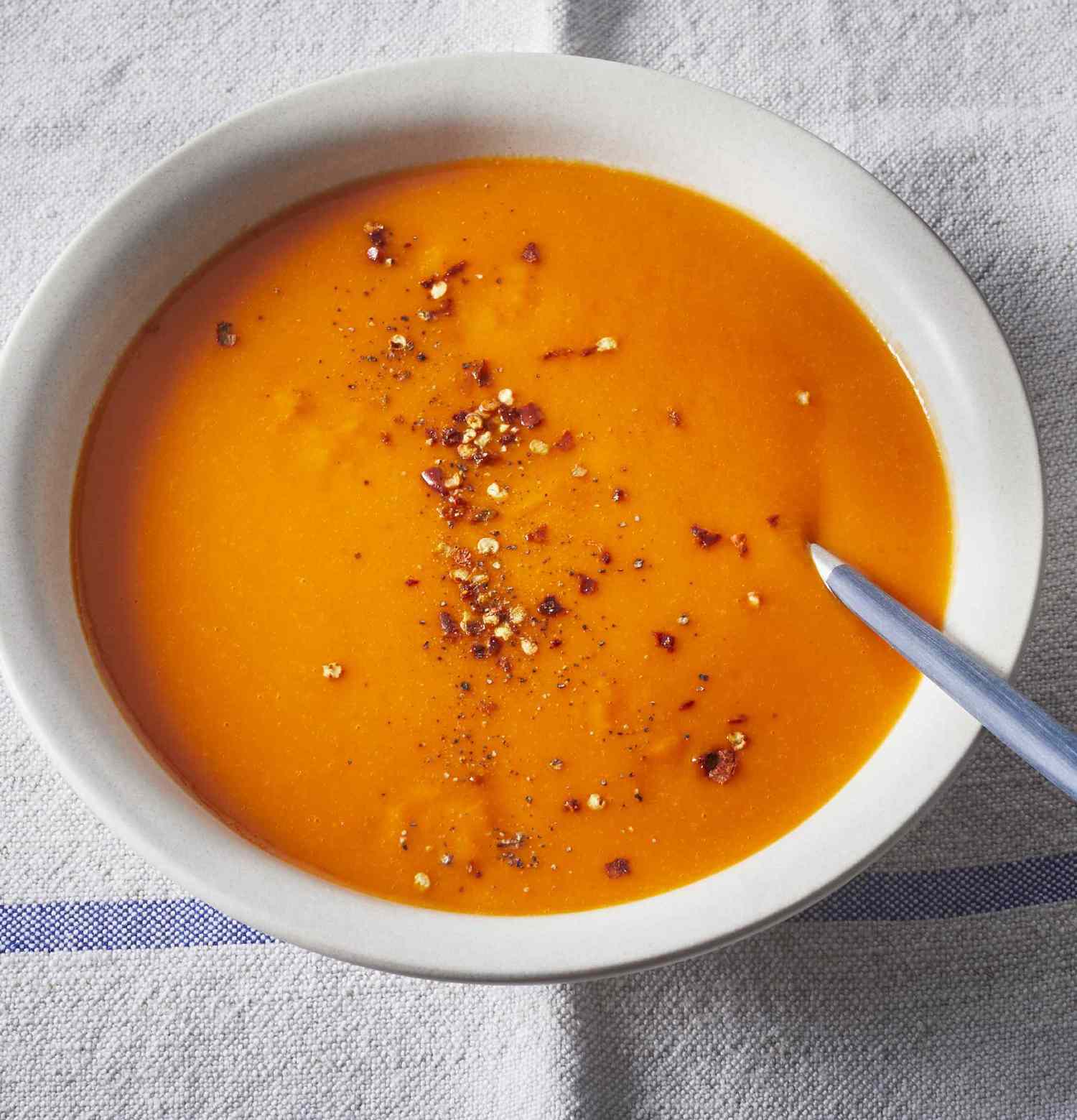 Spicy Red Bell Pepper Soup Recipe