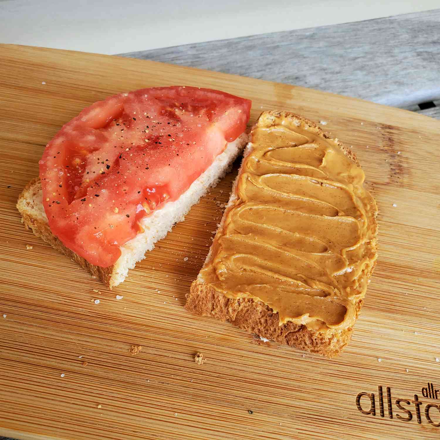 Simple Peanut Butter and Tomato Sandwich Recipe