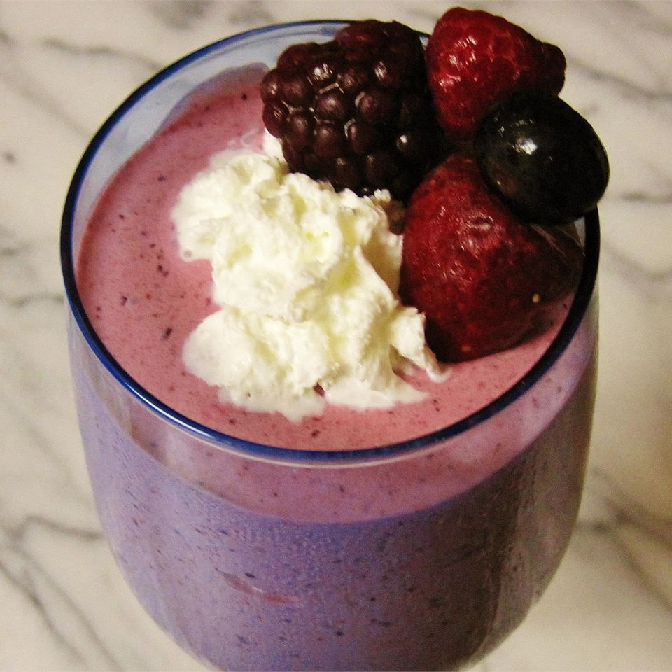 Berries and Cream Smoothie Recipe