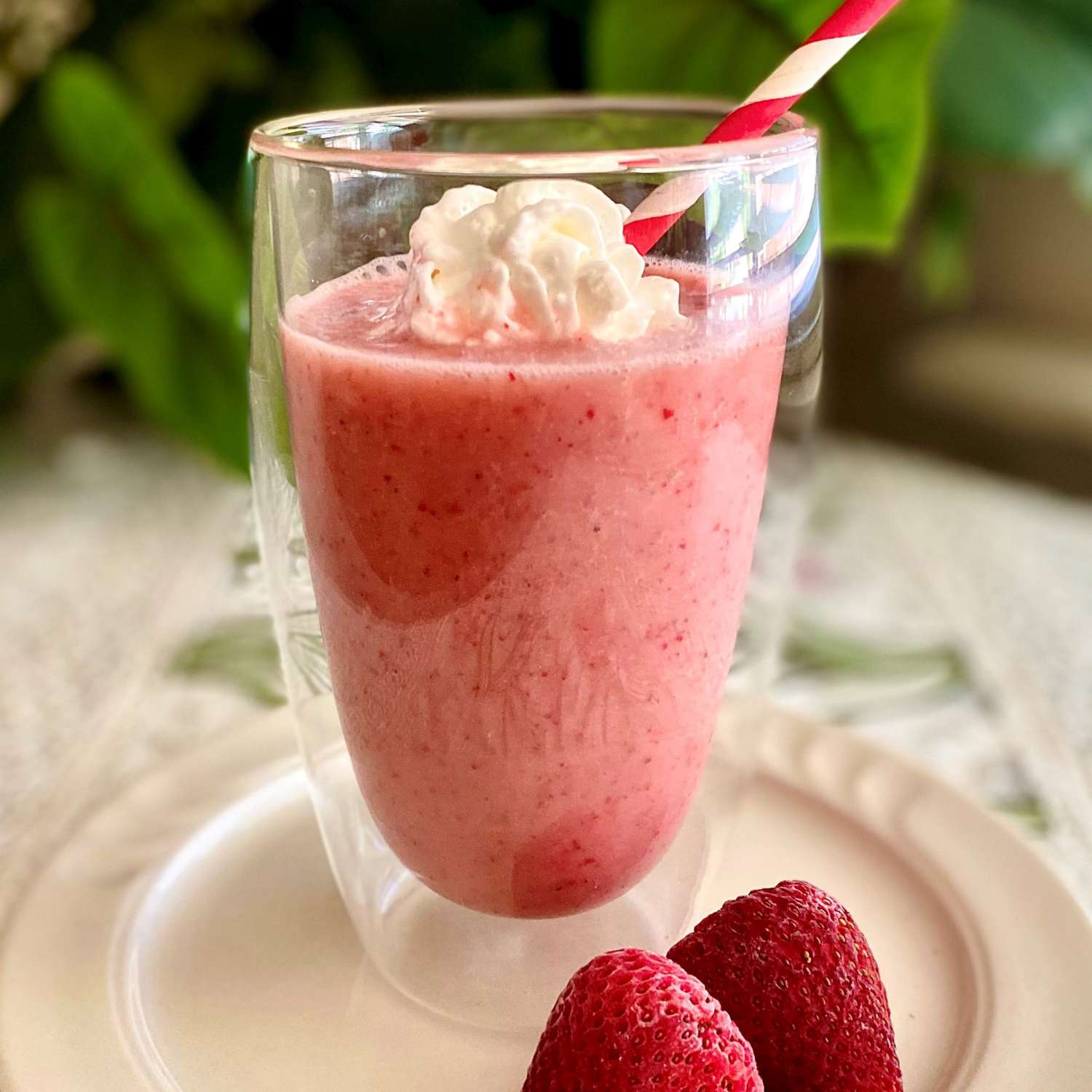 Delicious, Healthy Strawberry Shake Recipe