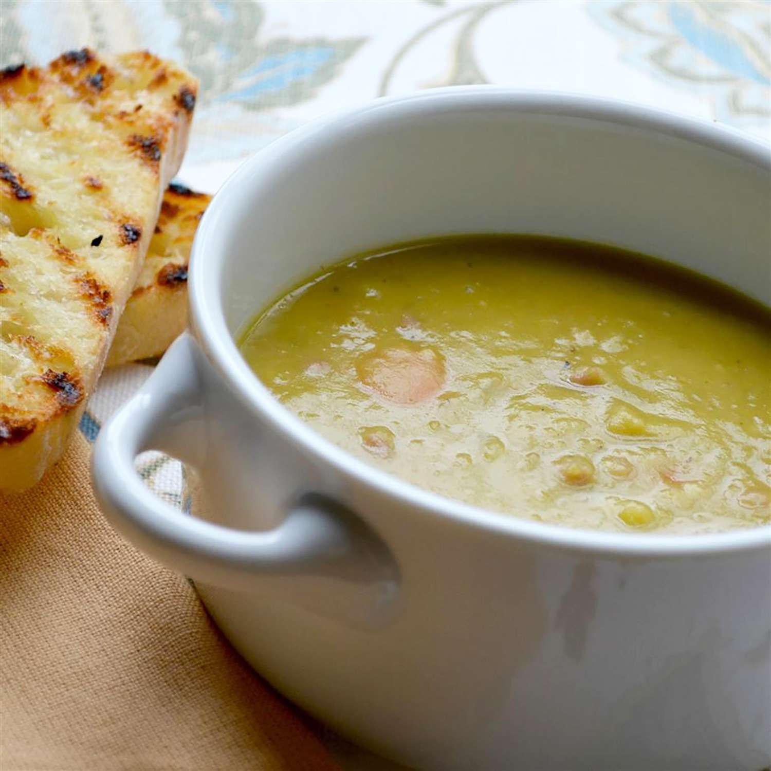 Ham and Split Pea Soup Recipe — A Great Soup Recipe