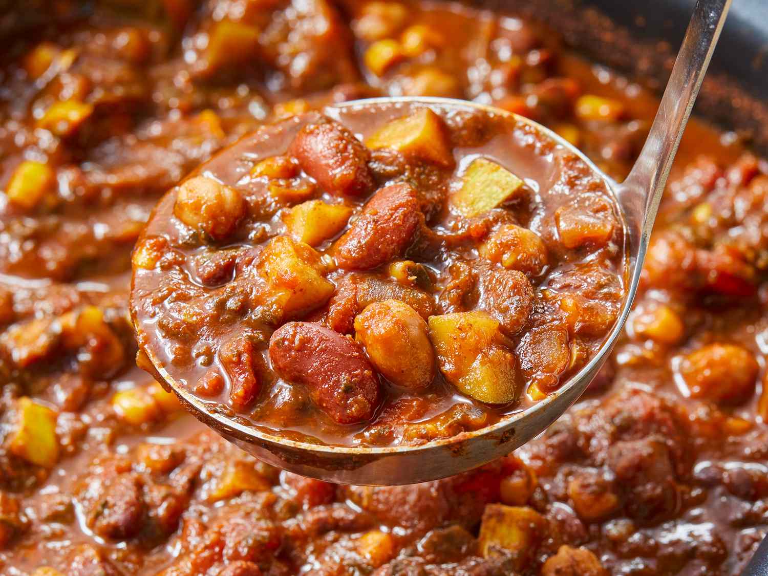 Slow Cooker Vegan Chili Recipe