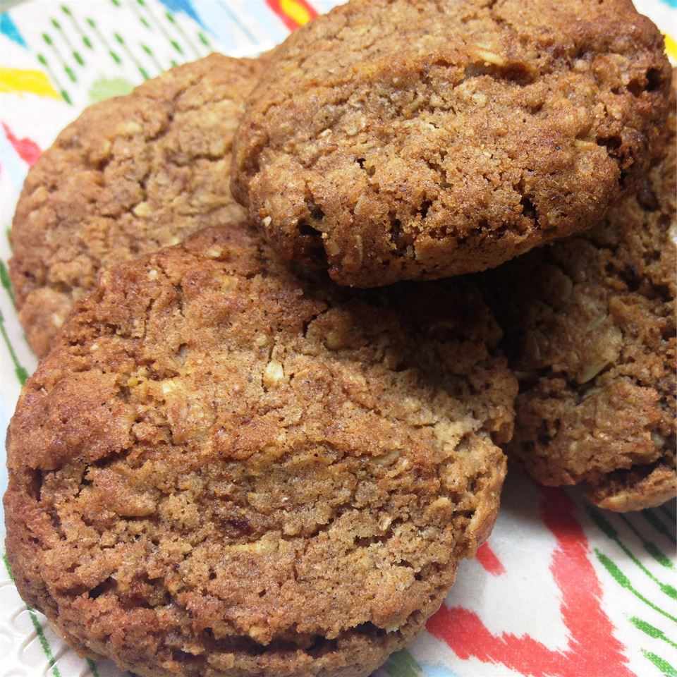 Healthier Soft Oatmeal Cookies Recipe