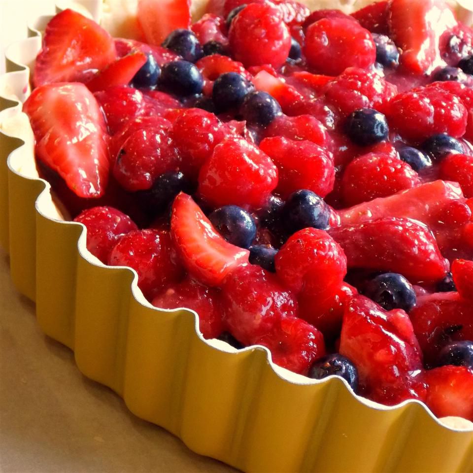 Fresh No-Bake Fruit Pie Recipe