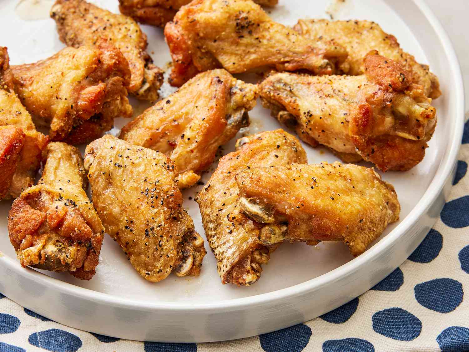 Easy Lemon-Pepper Chicken Wings Recipe