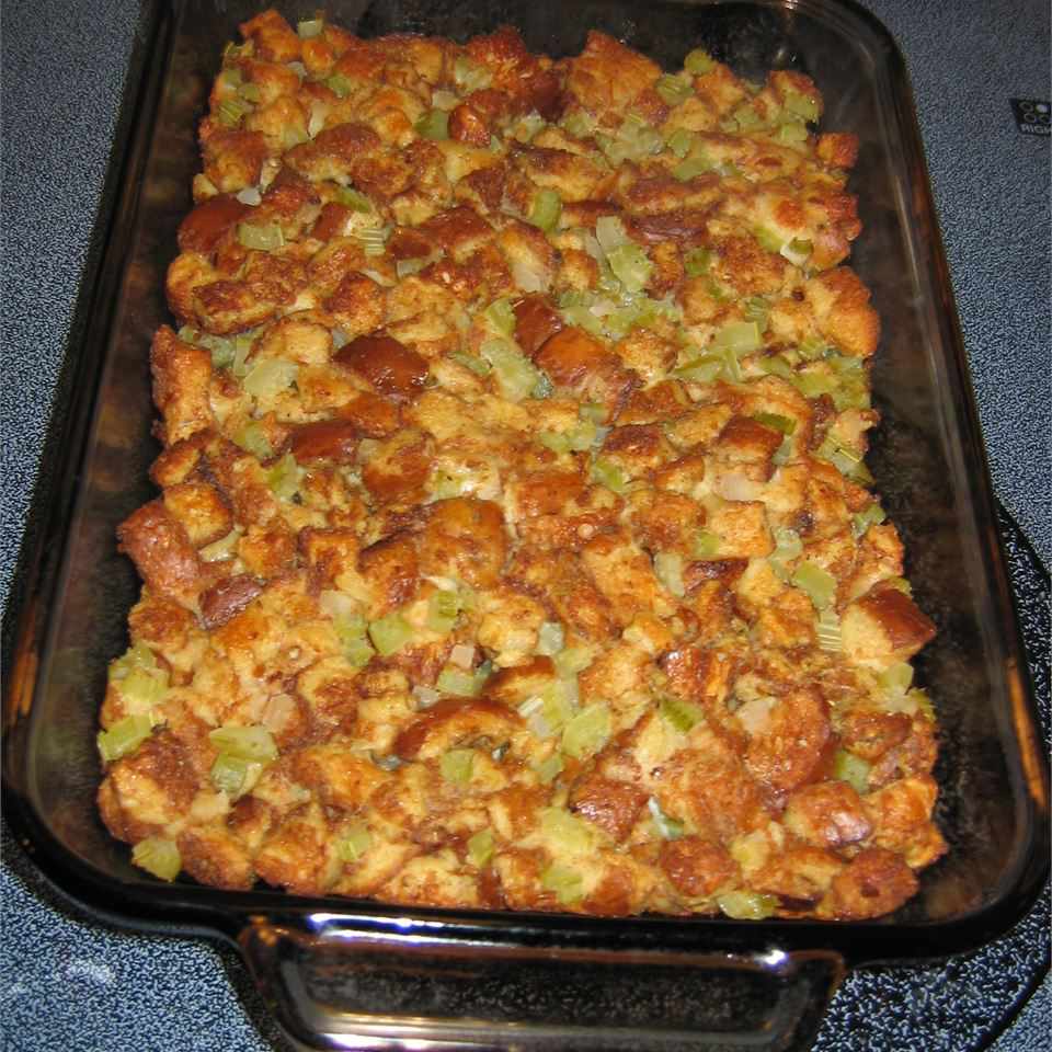 Grandma Winnie's Turkey Stuffing Recipe