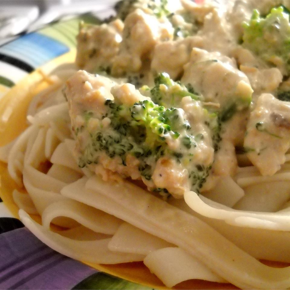 Healthier Slow Cooker Chicken Stroganoff Recipe