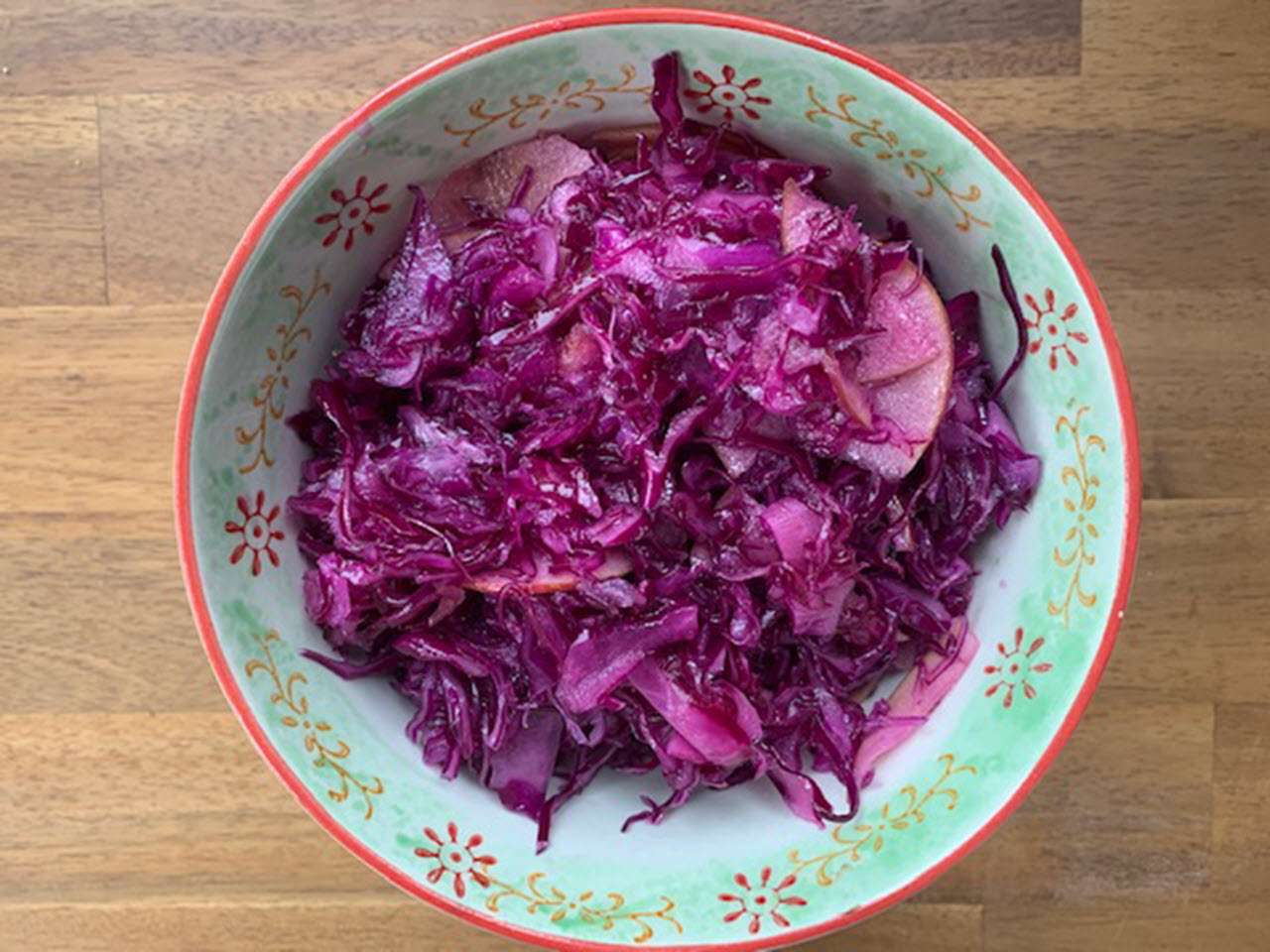 Red Cabbage Salad with Apples Recipe