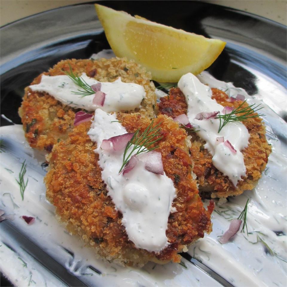 Falafels with Yogurt-Dill Sauce Recipe