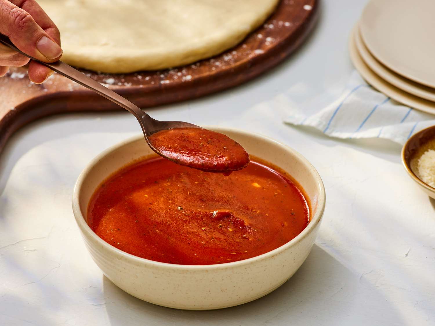 Easy Homemade Pizza Sauce Recipe